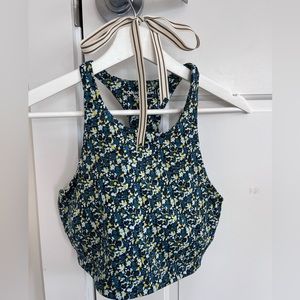 Outdoor TechSweat Crop Top Green Floral Pattern M